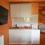 Lodge Ptasie Radio *